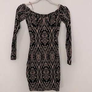 NEW - Windsor Black and Nude Party Fitted Dress